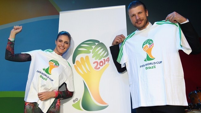 Os apresentadores, Rodrigo Hilbert e Fernanda Lima, serão os apresentadores do sorteio da Copa do Mundo 2014